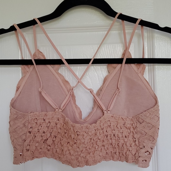Lace Bralette with padding blush - Picture 2 of 3